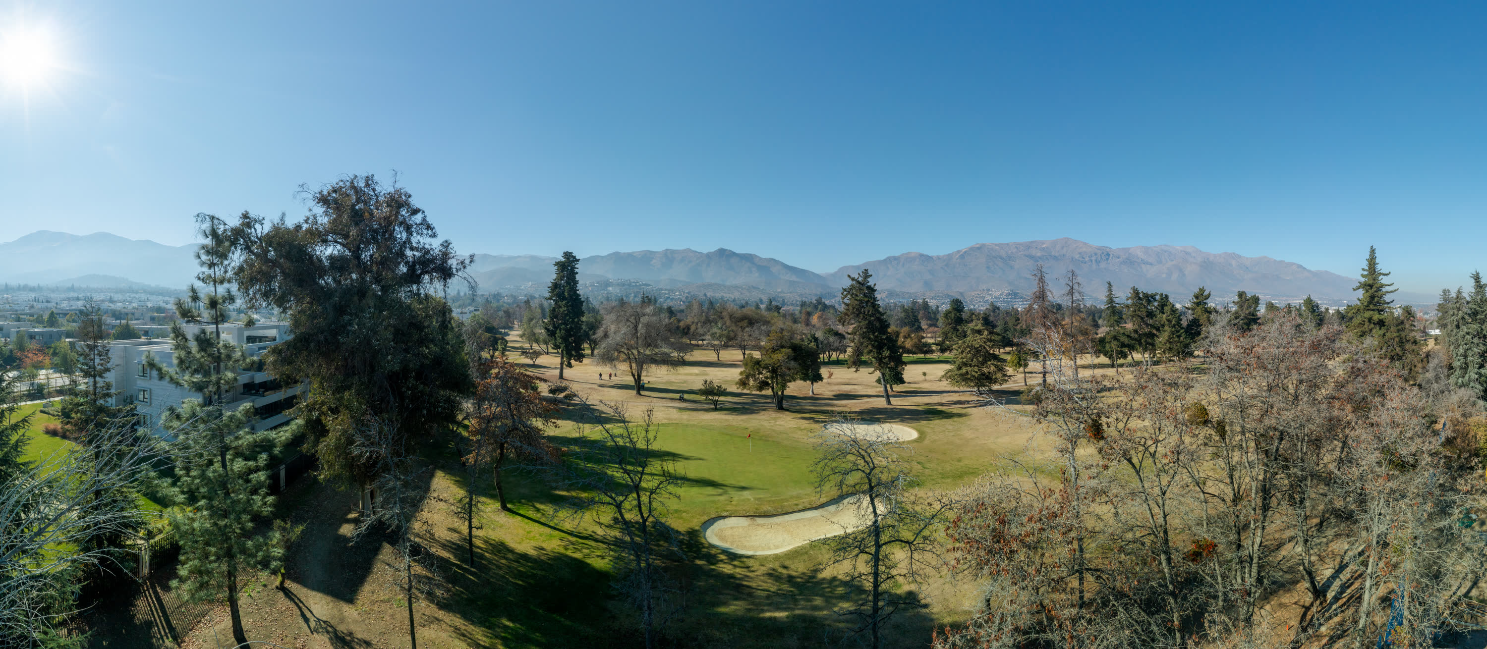 Vista real desde el piso 4 hacia Club de Golf La Dehesa