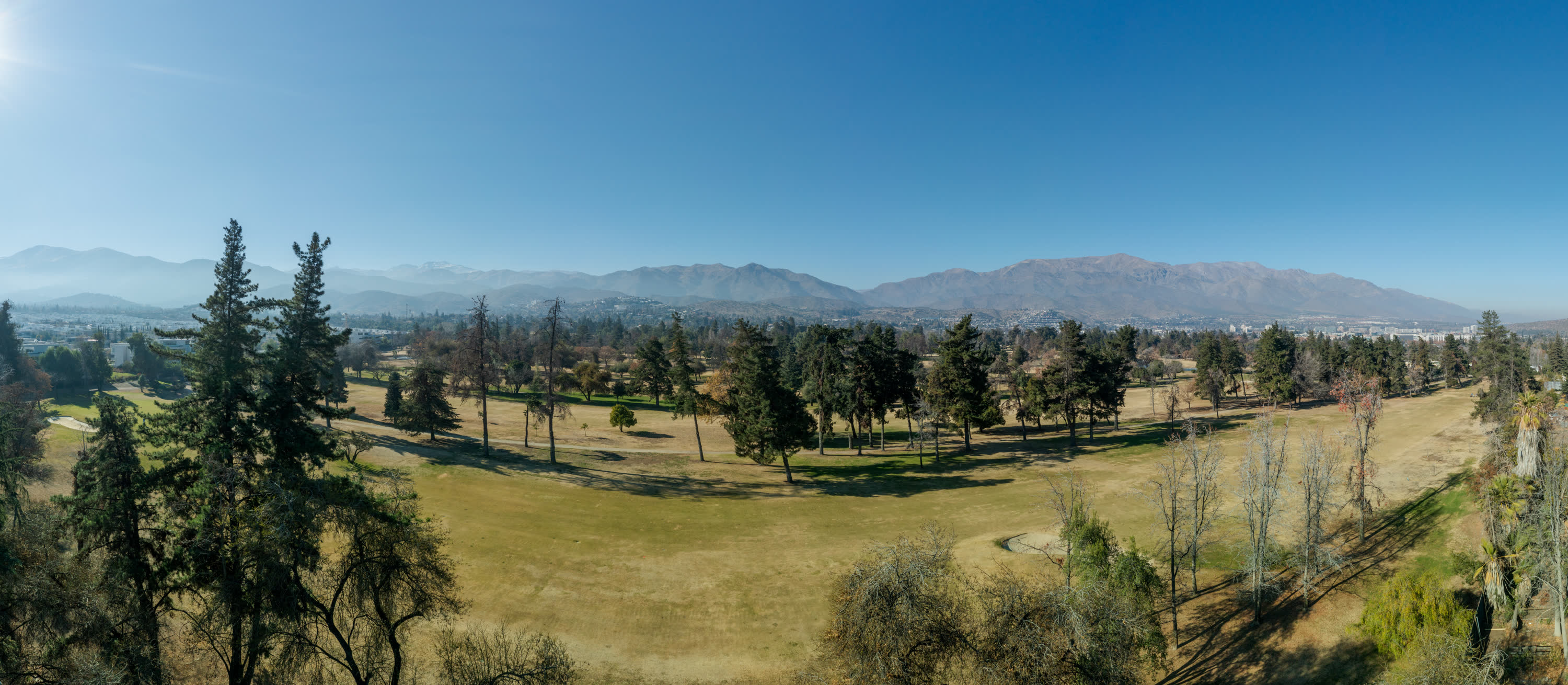 Vista real desde el piso 5 hacia Club de Golf La Dehesa